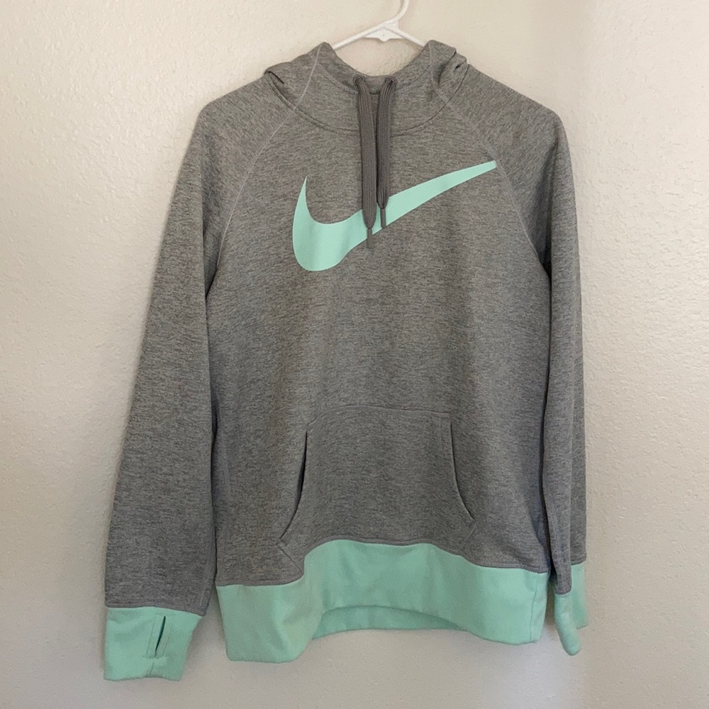Nike Therma-Fit Hoodie